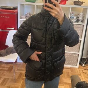 Uniqlo Black Puffer Jacket